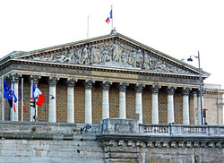 парламент франція